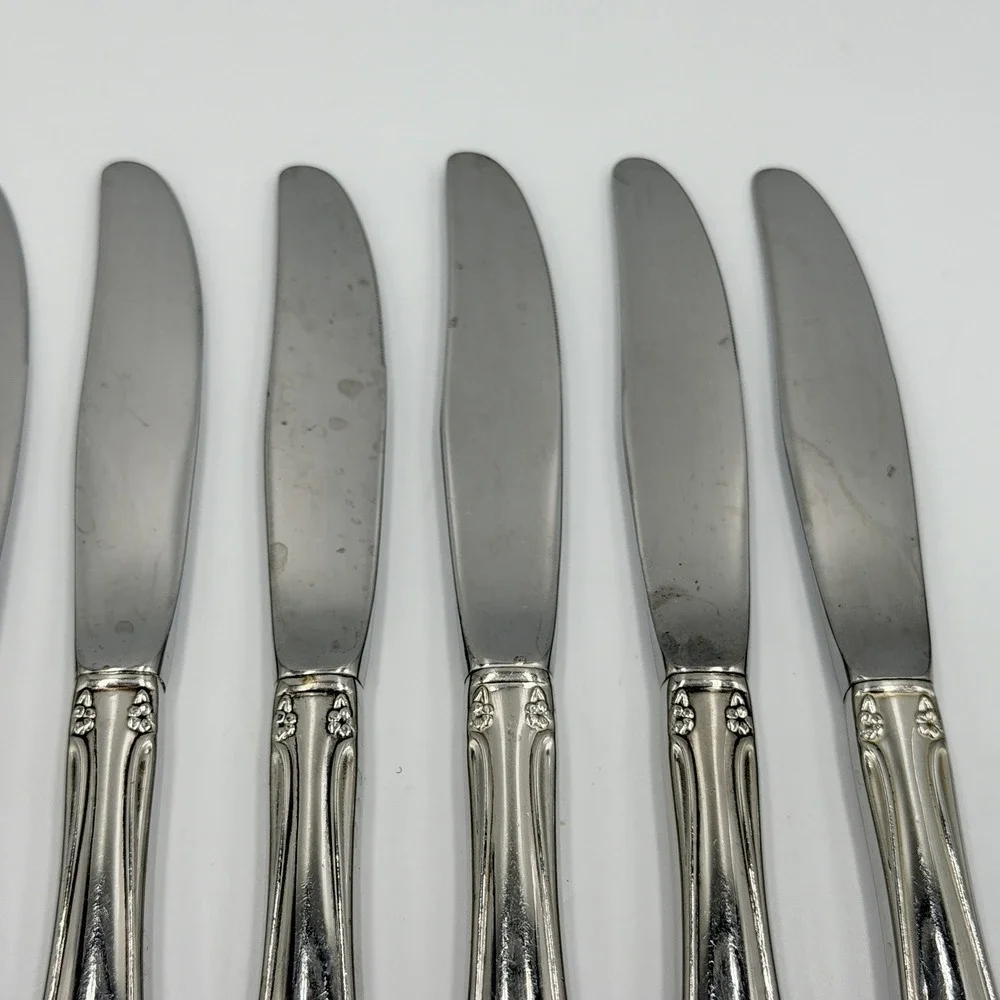 Oneidacraft Deluxe Chateau Dinner Knives Set of 8 Stainless Steel Flatware 8.5